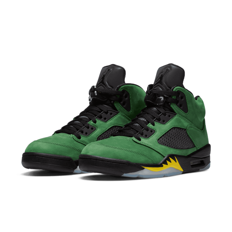 Air Jordan 5 Retro SE Oregon Angle 2