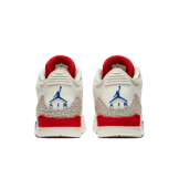 Jordan 3 Retro International Flight Angle 3
