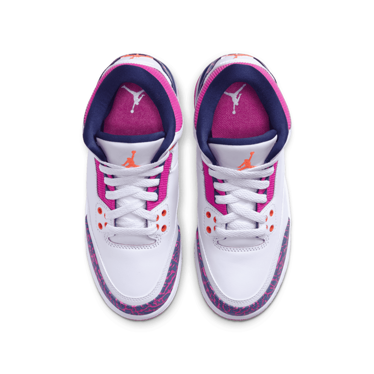 Jordan 3 Retro Barely Grape (GS) Angle 1