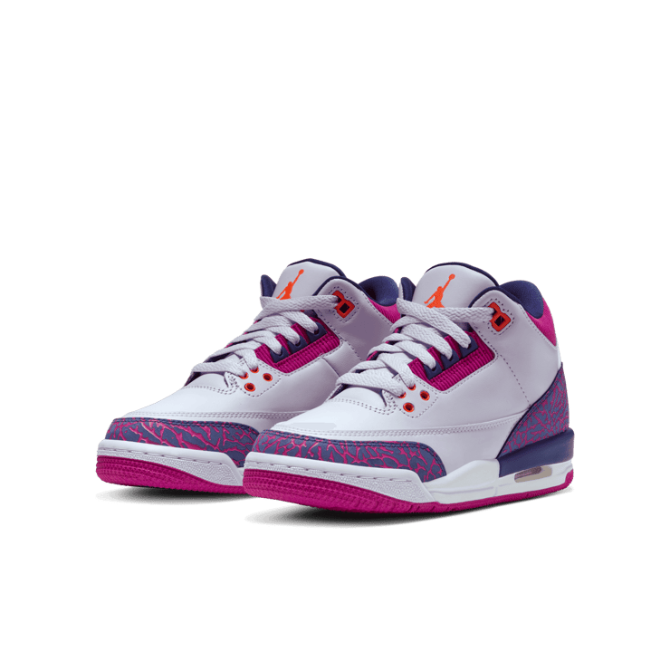 Jordan 3 Retro Barely Grape (GS) Angle 2