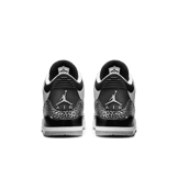 Jordan 3 Retro Wolf Grey Angle 3
