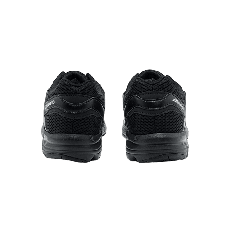 Mizuno Spark Cn Black Silver Angle 1