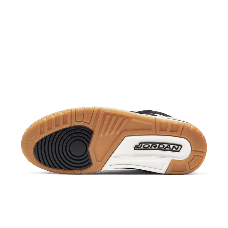 Jordan III Retro SE Animal Instinct Angle 0