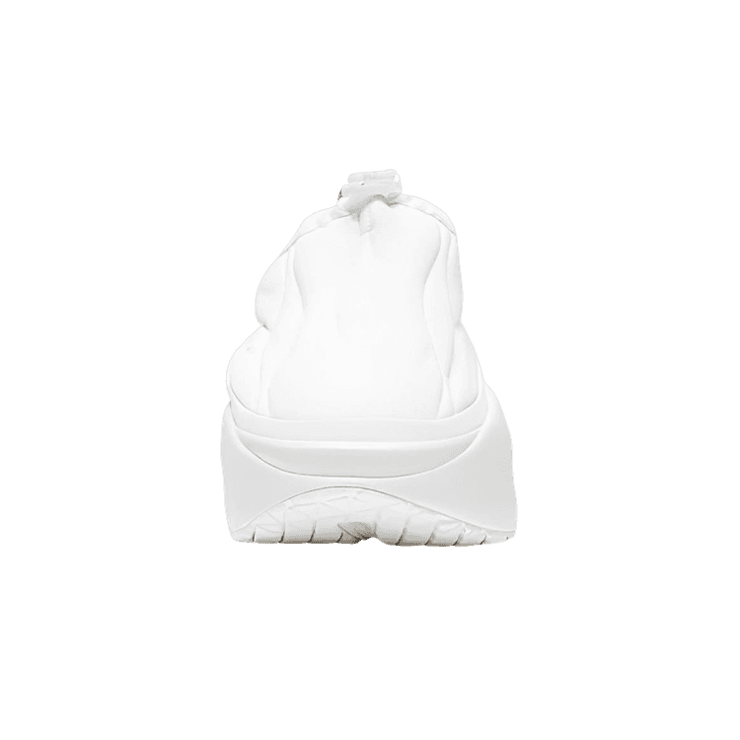 Li-Ning YunYou Fluffy Snow White Angle 1