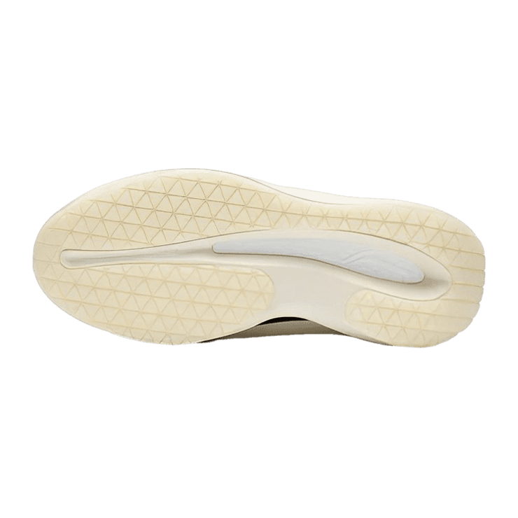 Li-Ning YunYou Fluffy Black White Angle 3