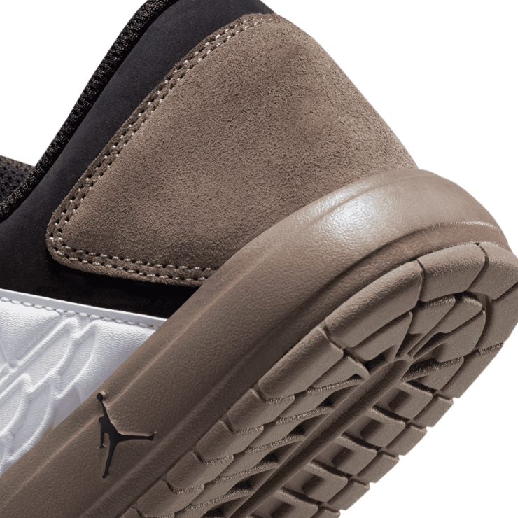 Jordan Nu Retro 1 Low  'Palomino' (GS) Angle 5