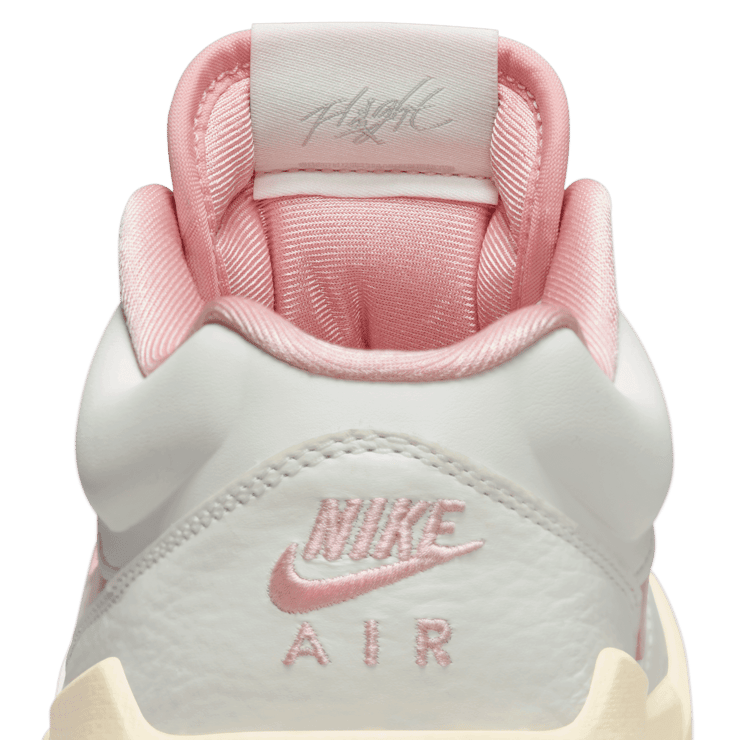 Jordan Stadium 90 'Sail Legend Pink' (W) Angle 6