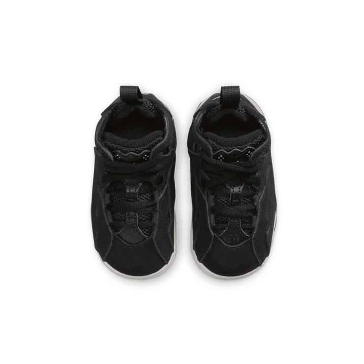 Jordan True Flight (TD) Angle 1