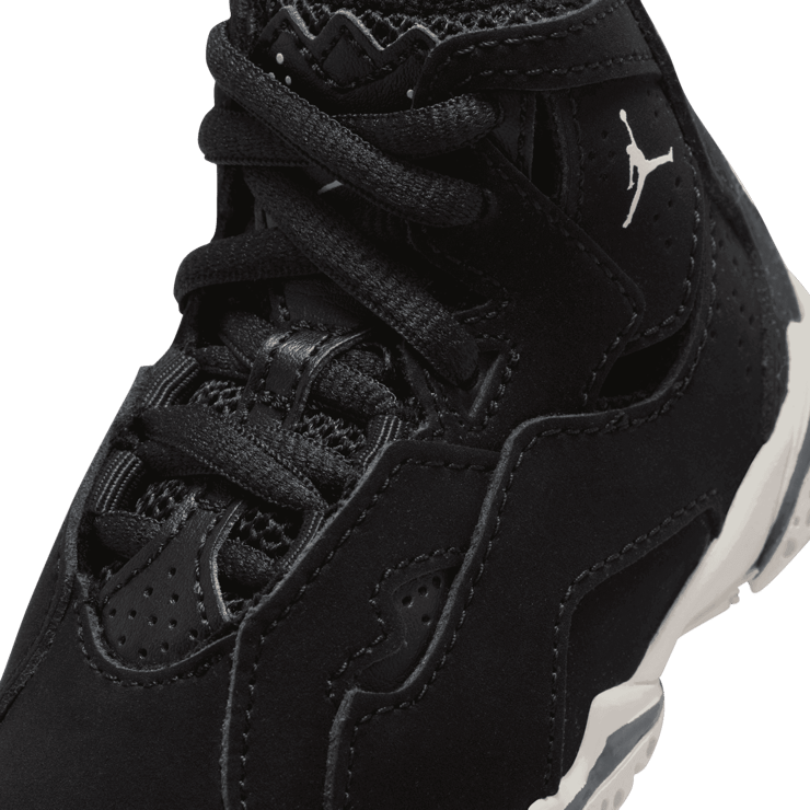 Jordan True Flight (TD) Angle 4