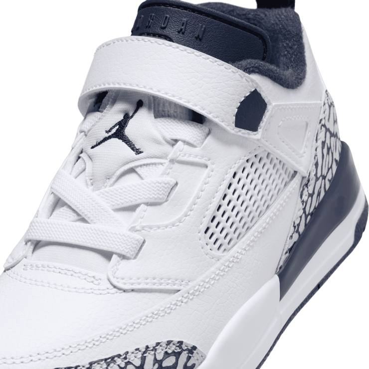 Jordan Spizike Low 'Obsidian' (PS) Angle 4