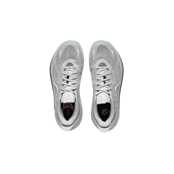 Li-Ning Sonic 12 Great White Shark Angle 2