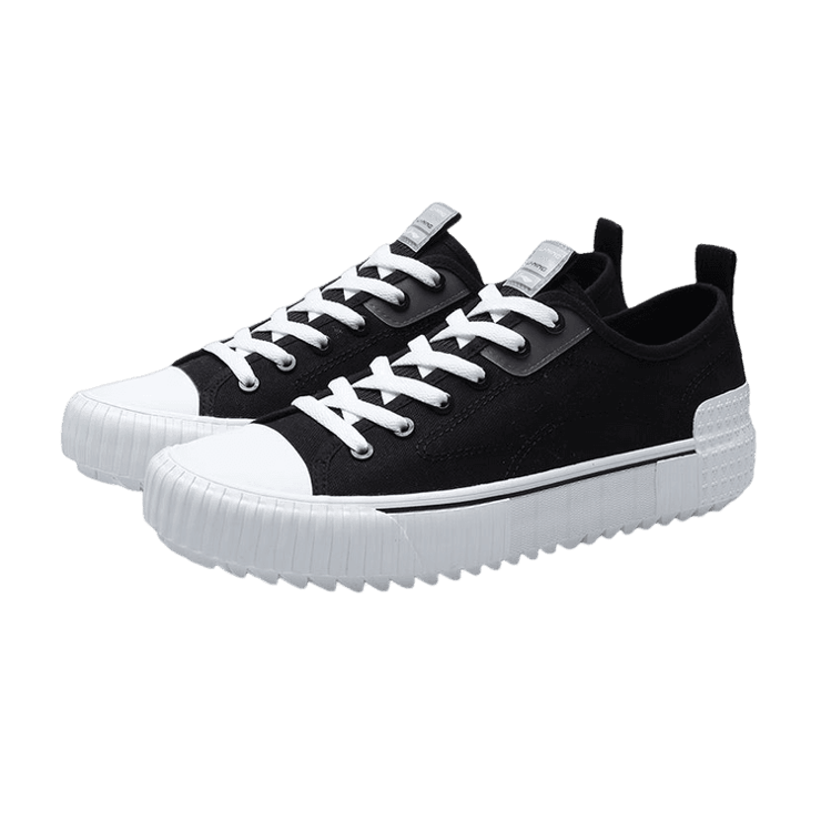 Li-Ning x Disney Skate Black White Angle 1