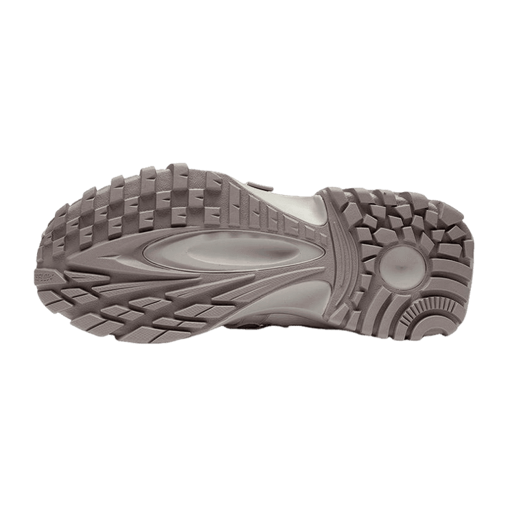 Li-Ning CF Linchuan V2 Dream Chaser-Beige Grey Angle 2