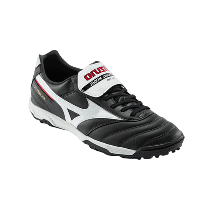 Mizuno Morelia ll Pro As Football boots Black White Angle 0