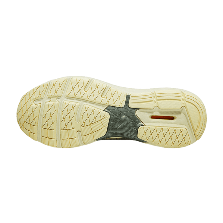Mizuno RC-01 White Angle 1