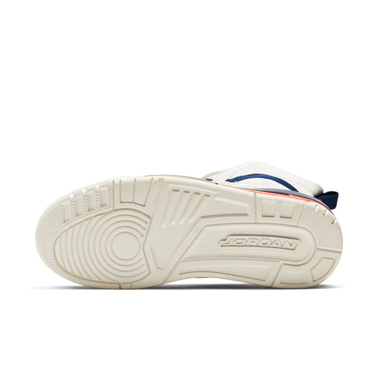 Jordan 3 Retro Explorer Lite XX Sail Multi-Color (W) Angle 0
