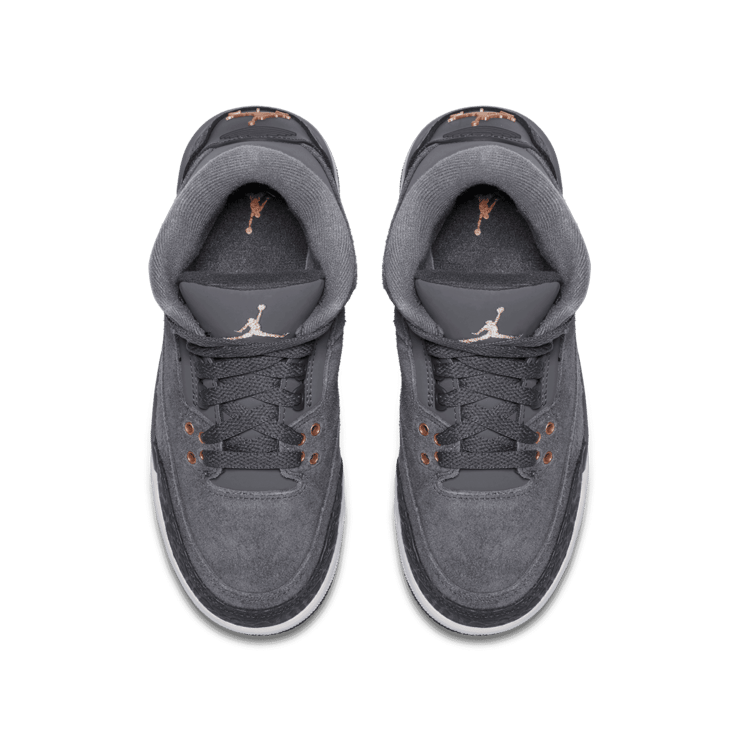 Jordan 3 Retro Anthracite (GS) Angle 1