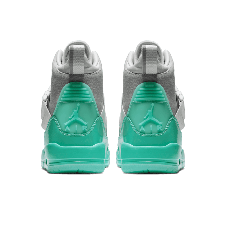 Jordan 3 Retro Explorer XX Vast Grey Tropical Twist (W) Angle 3