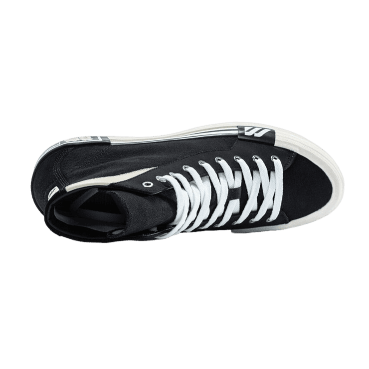 Mizuno Court S Classic Shoe Black Angle 1