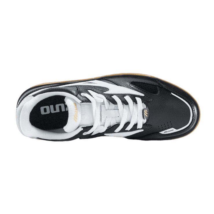 Mizuno CL Low-top Sneakers Black White Angle 0
