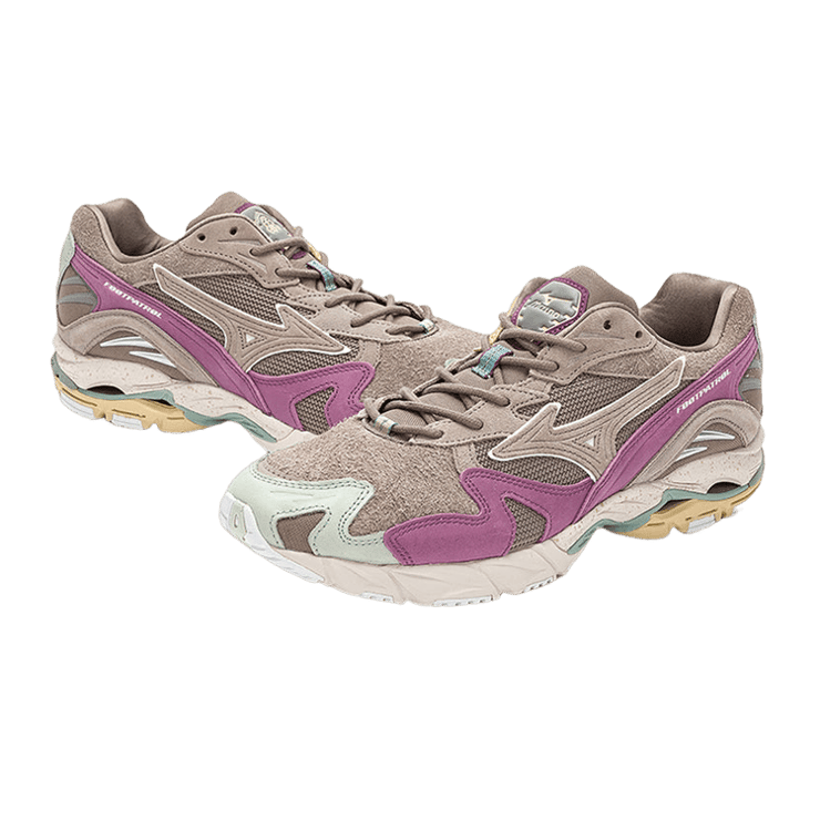 Mizuno Footpatrol x Wave Rider 10 Grey Rust Angle 0