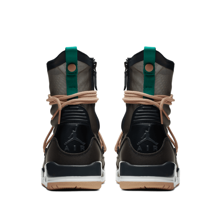 Jordan 3 Retro Explorer Lite XX Anthracite Bio Beige (W) Angle 3