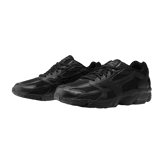 Mizuno Spark CN1 Wear-Resistant Non-Slip Low Top Sports Black Angle 0