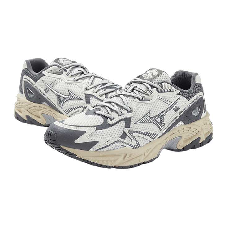 Mizuno Adventure Twe Angle 1