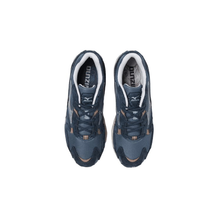 Mizuno Wave Drive 10 Angle 1