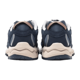 Mizuno Wave Mujin TL Fisherman Pack Angle 2