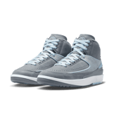 Air Jordan 2 Retro Cool Grey (W) Angle 2