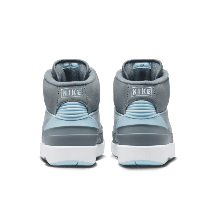 Air Jordan 2 Retro Cool Grey (W) Angle 3