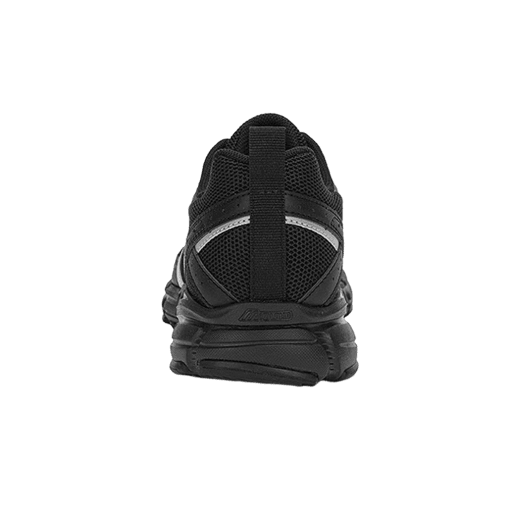 Mizuno Speed Black Angle 1