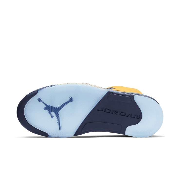 Jordan 5 Retro Michigan (2019) Angle 0