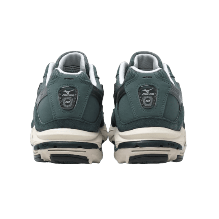 Mizuno Wave Rider 10 Silver Pine Angle 1