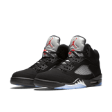 Jordan 5 Retro Black Metallic (2016) Angle 2