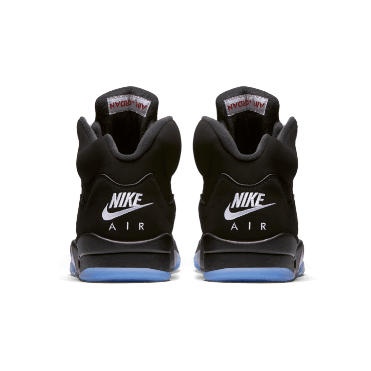 Jordan 5 Retro Black Metallic (2016) Angle 3