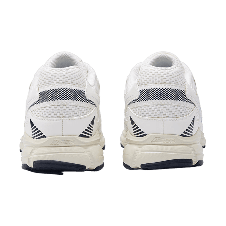 Mizuno Cyclone Speed 2k White Angle 2