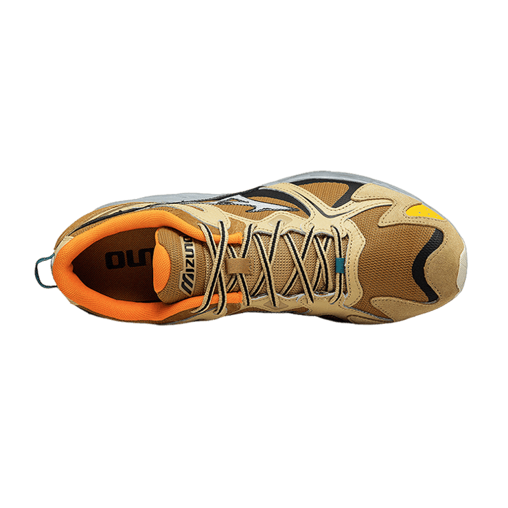 Mizuno LG 90s Sneakers Tan Brown Black Angle 2