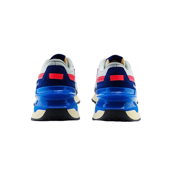 Mizuno Lg 70S Elite White Blue Angle 1