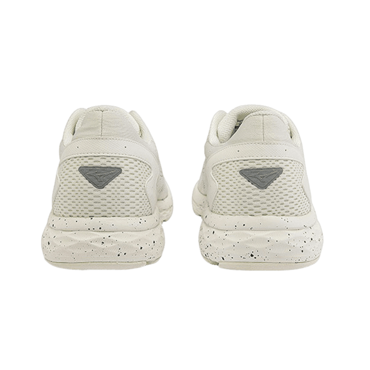 Mizuno RC-03 White Angle 1