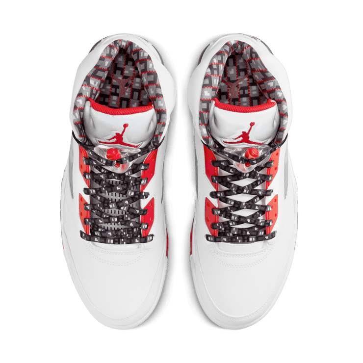 Jordan 5 Retro Quai54 (2021) Angle 1