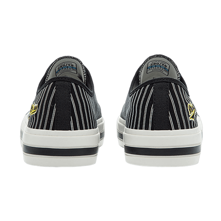 Mizuno Court S Low Black Angle 1