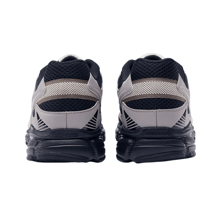 Mizuno Speed 2K Black Dove Gray Angle 2