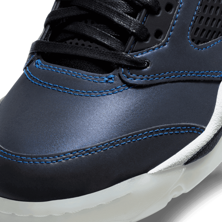 Jordan 5 Retro Oil Grey (W) Angle 10