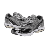 Mizuno Wave Rider 10 Flame Wave One Block Down Onyx Angle 2