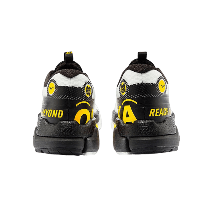 Mizuno Pi X White Black Yellow Angle 1