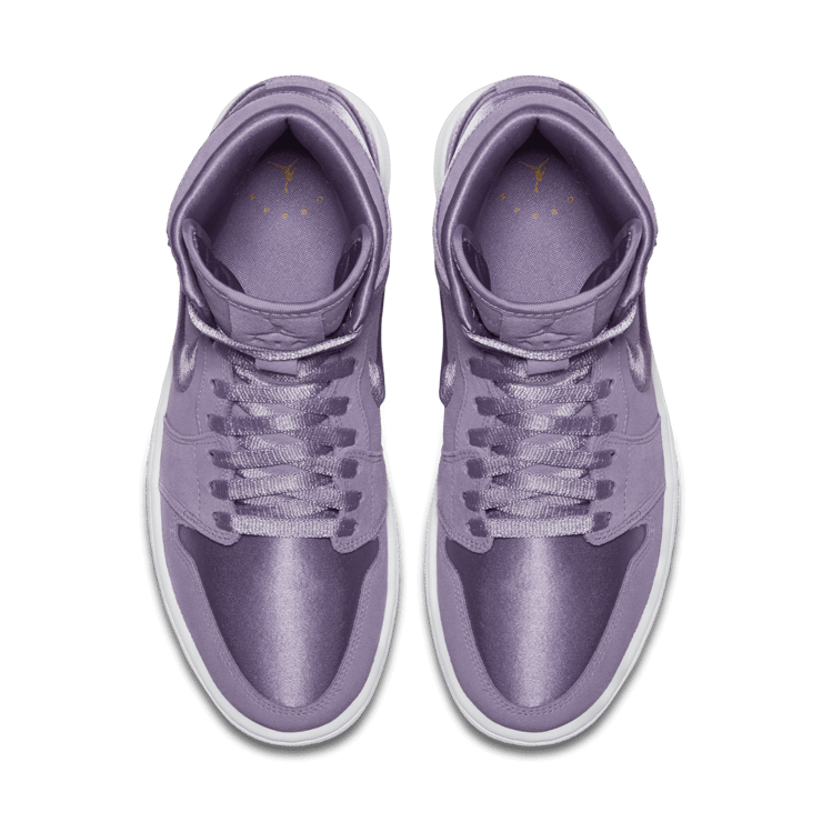 Jordan 1 Retro High Season of Her Orchid Mist (W) Angle 1