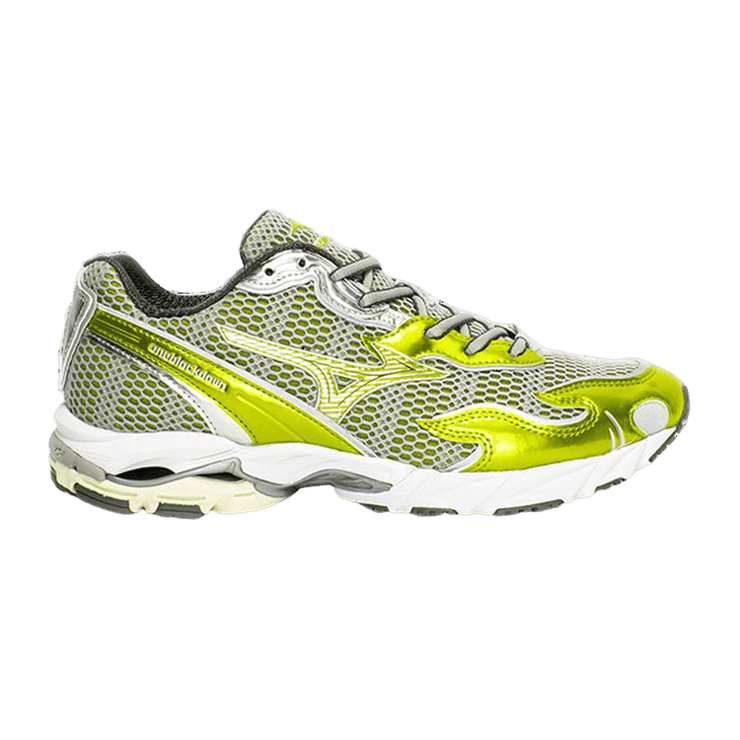 Mizuno x One Block Down Flame Wave Wave Rider 10 Yellow Angle 0