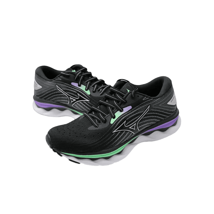 Mizuno Wave Sky 6 Black (W) Angle 1